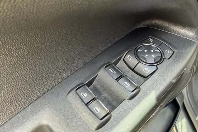 Ford EcoSport (2019) thumbnail 18