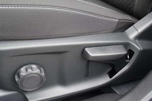 Ford Kuga (2026) thumbnail 11