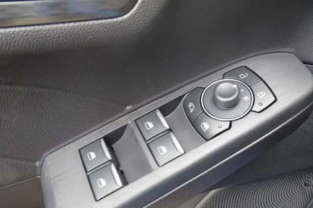 Ford Kuga (2026) thumbnail 12