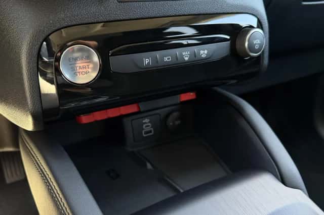 Ford Kuga (2026) thumbnail 24