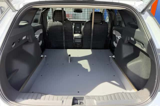 Ford Explorer (2026) thumbnail 16