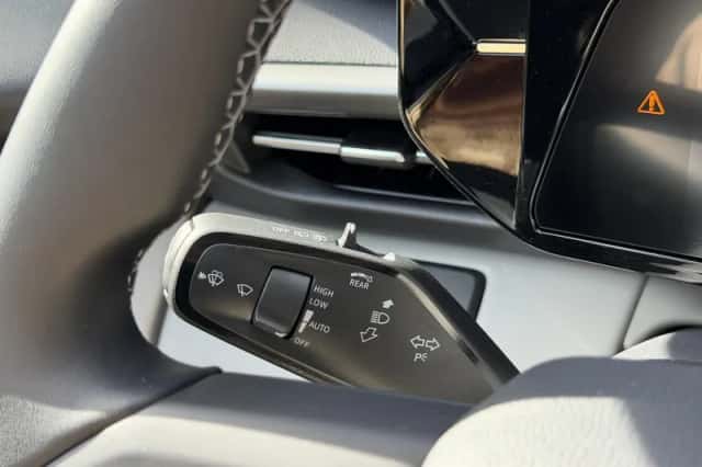 Ford Explorer (2026) thumbnail 30