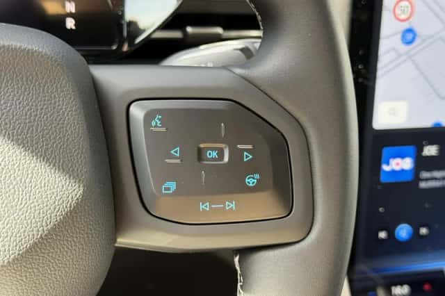 Ford Explorer (2026) thumbnail 33