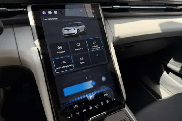 Ford Explorer (2026) thumbnail 37