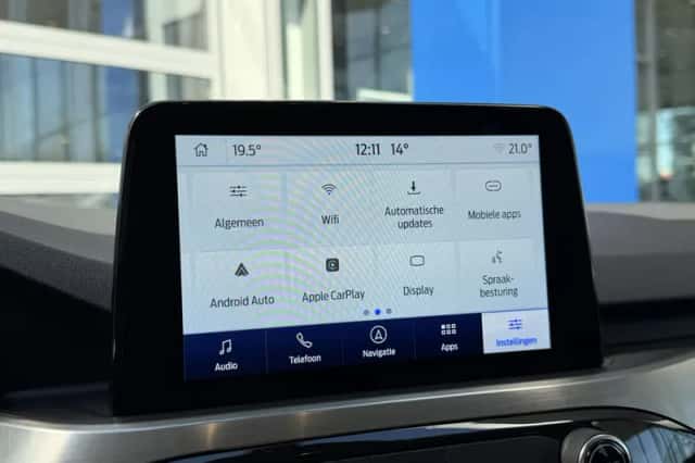 Ford Kuga (2020) thumbnail 32