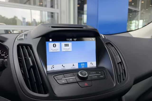 Ford Kuga (2017) thumbnail 26