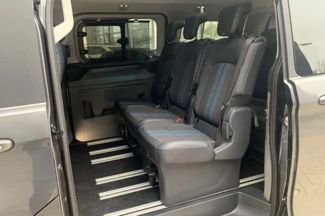 Ford Tourneo Custom (2025) thumbnail 22