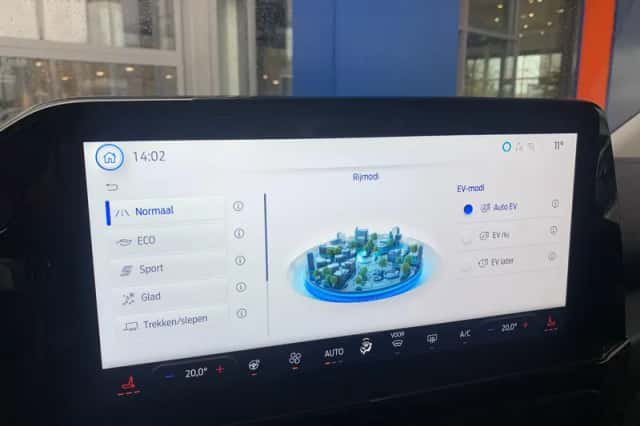 Ford Tourneo Custom (2025) thumbnail 45