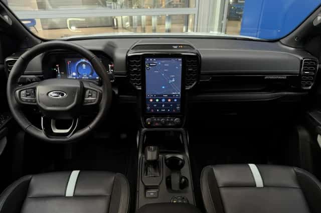 Ford Ranger (2025) thumbnail 2