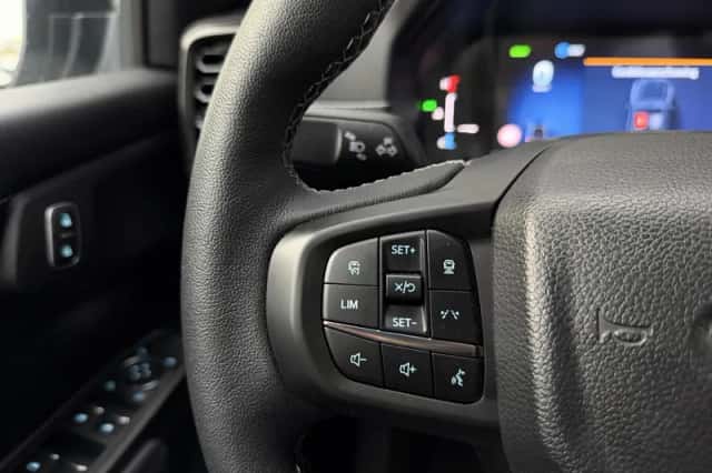 Ford Ranger (2025) thumbnail 25