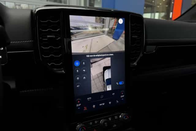 Ford Ranger (2025) thumbnail 42