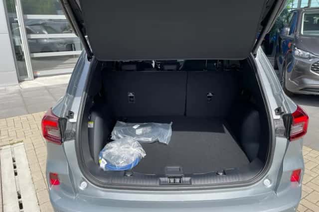 Ford Kuga (2026) thumbnail 16
