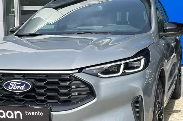 Ford Kuga (2026) thumbnail 6