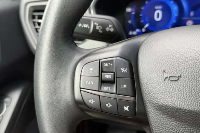 Ford Focus (2021) thumbnail 26