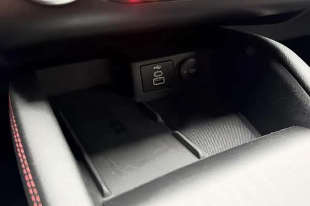 Ford Kuga (2023) thumbnail 28