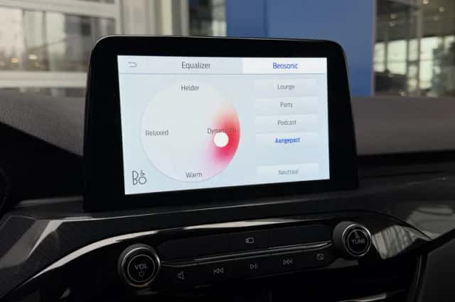 Ford Kuga (2023) thumbnail 35