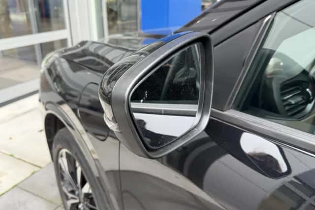 Ford Kuga (2023) thumbnail 8