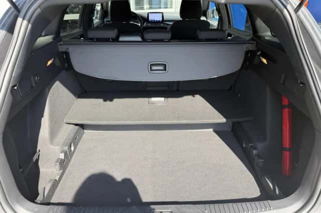 Ford Focus (2019) thumbnail 17