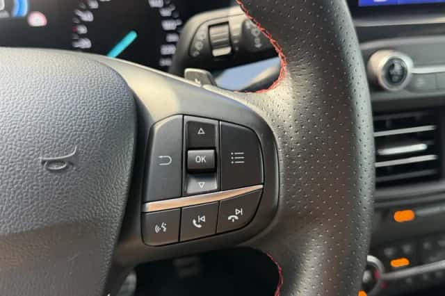 Ford Focus (2019) thumbnail 24