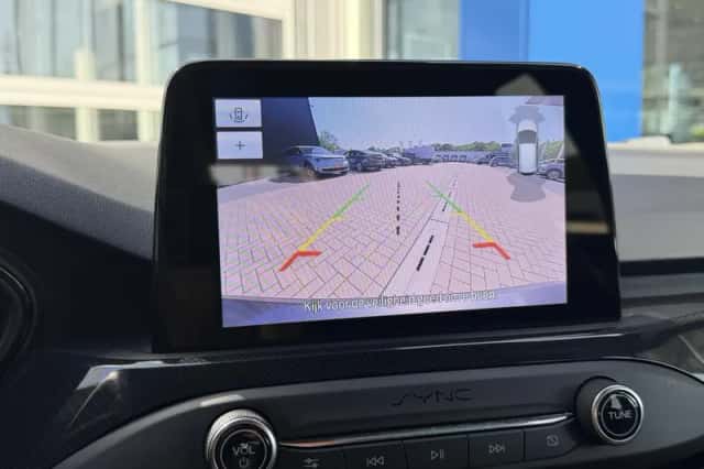 Ford Focus (2019) thumbnail 32