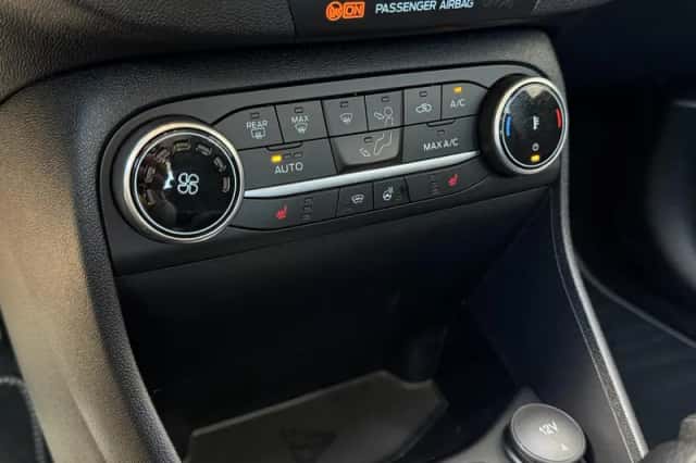 Ford Fiesta (2023) thumbnail 19