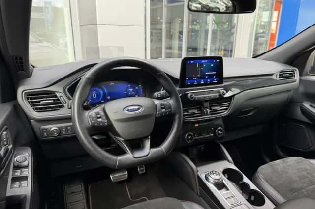 Ford Kuga (2022) thumbnail 14