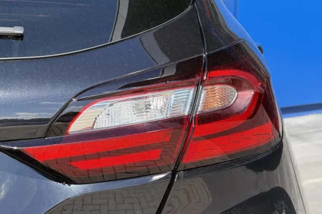 Ford Fiesta (2023) thumbnail 9