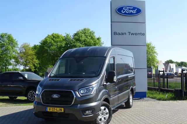 Ford Transit (2024) thumbnail 2
