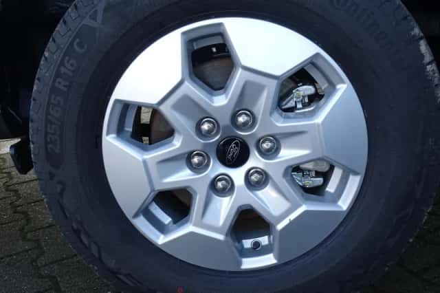 Ford Transit (2024) thumbnail 8