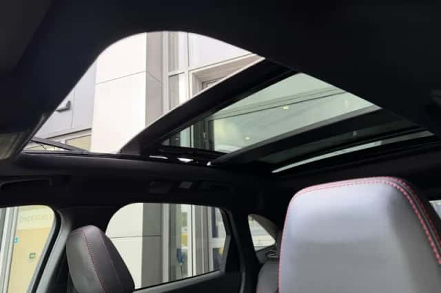 Ford Kuga (2024) thumbnail 11