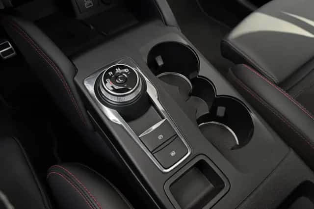 Ford Kuga (2024) thumbnail 36