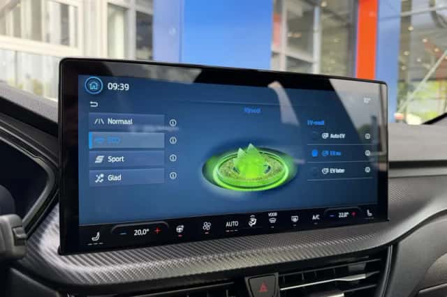 Ford Kuga (2024) thumbnail 40