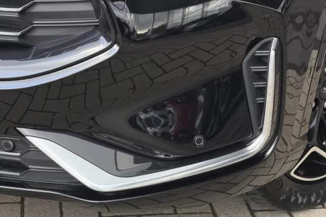 Ford Kuga (2024) thumbnail 5