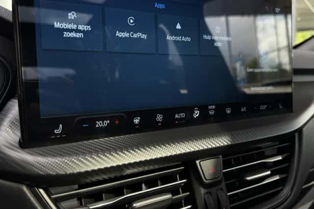 Ford Kuga (2024) thumbnail 47