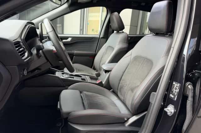 Ford Kuga (2024) thumbnail 8