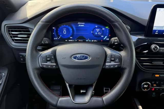 Ford Kuga (2020) thumbnail 17