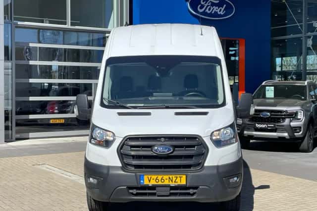 Ford Transit (2024) thumbnail 6