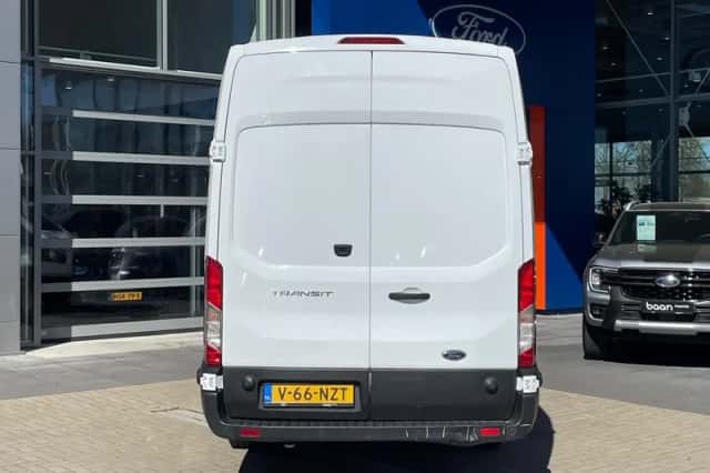 Ford Transit (2024) thumbnail 7