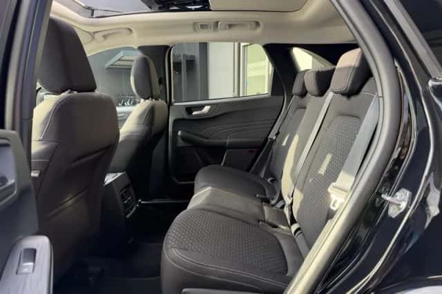 Ford Kuga (2024) thumbnail 19
