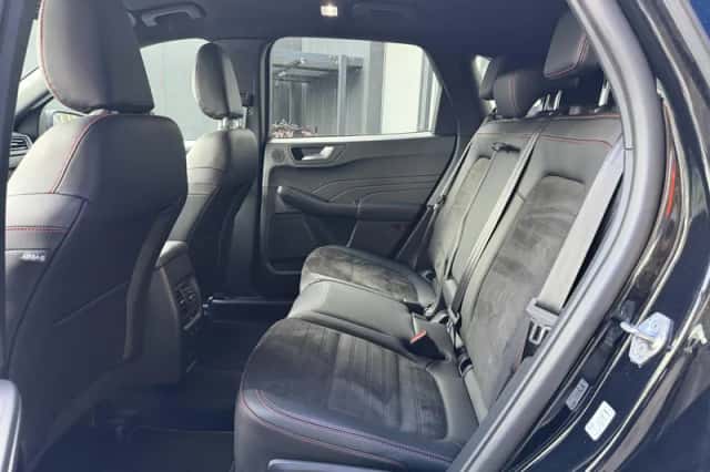 Ford Kuga (2022) thumbnail 14
