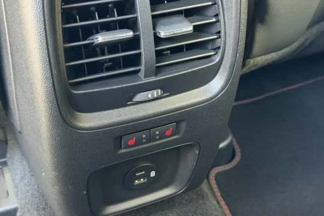 Ford Kuga (2022) thumbnail 15
