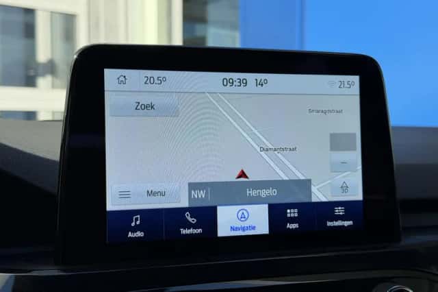 Ford Kuga (2022) thumbnail 27