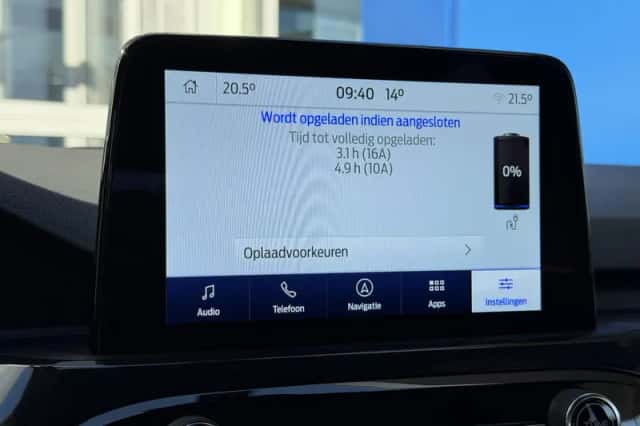 Ford Kuga (2022) thumbnail 29