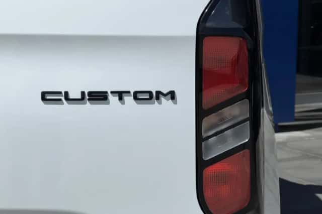 Ford Transit Custom (2025) thumbnail 4