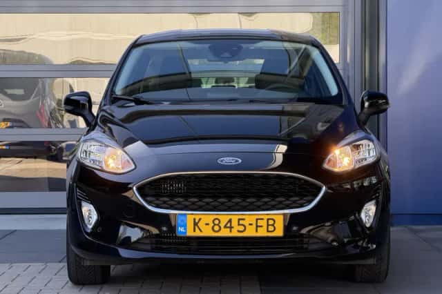 Ford Fiesta (2020) thumbnail 4