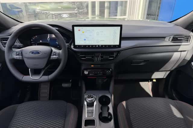 Ford Kuga (2026) thumbnail 2