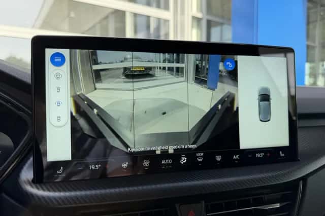 Ford Kuga (2026) thumbnail 46