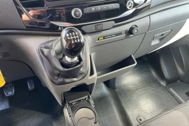 Ford Transit (2024) thumbnail 21