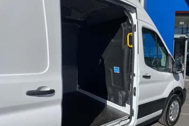 Ford Transit (2024) thumbnail 27