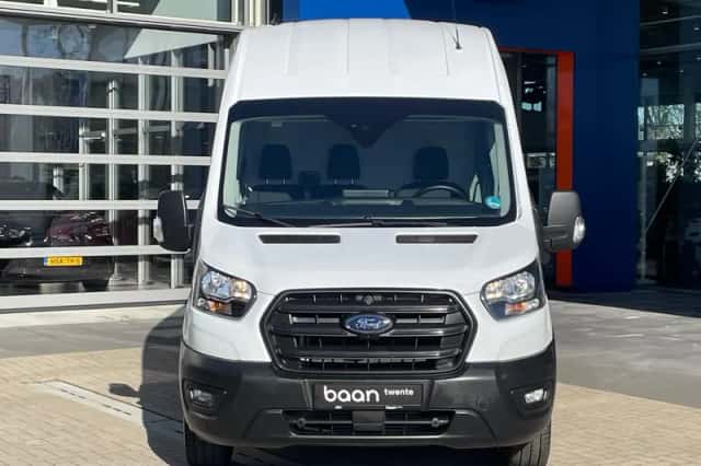 Ford Transit (2024) thumbnail 6